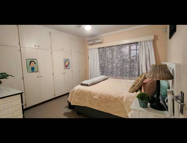 3 BEDROOM SIMPLEX FOR SALE IN CHASE VALLEY